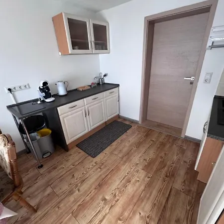 Landlust Lieskau Apartament *